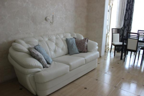 Apartment Bogdana Khmelnitskogo 10